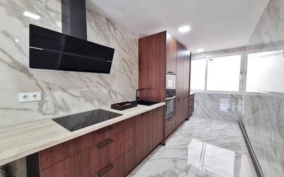 Kitchen of Flat for sale in  Valencia Capital  with Balcony