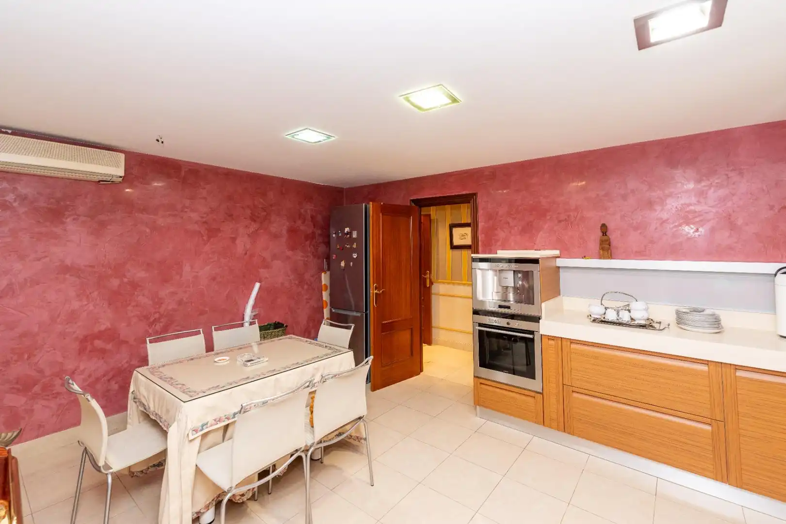 Kitchen of Flat for rent in Granada  with Air Conditioner, Furnished and Balcony
