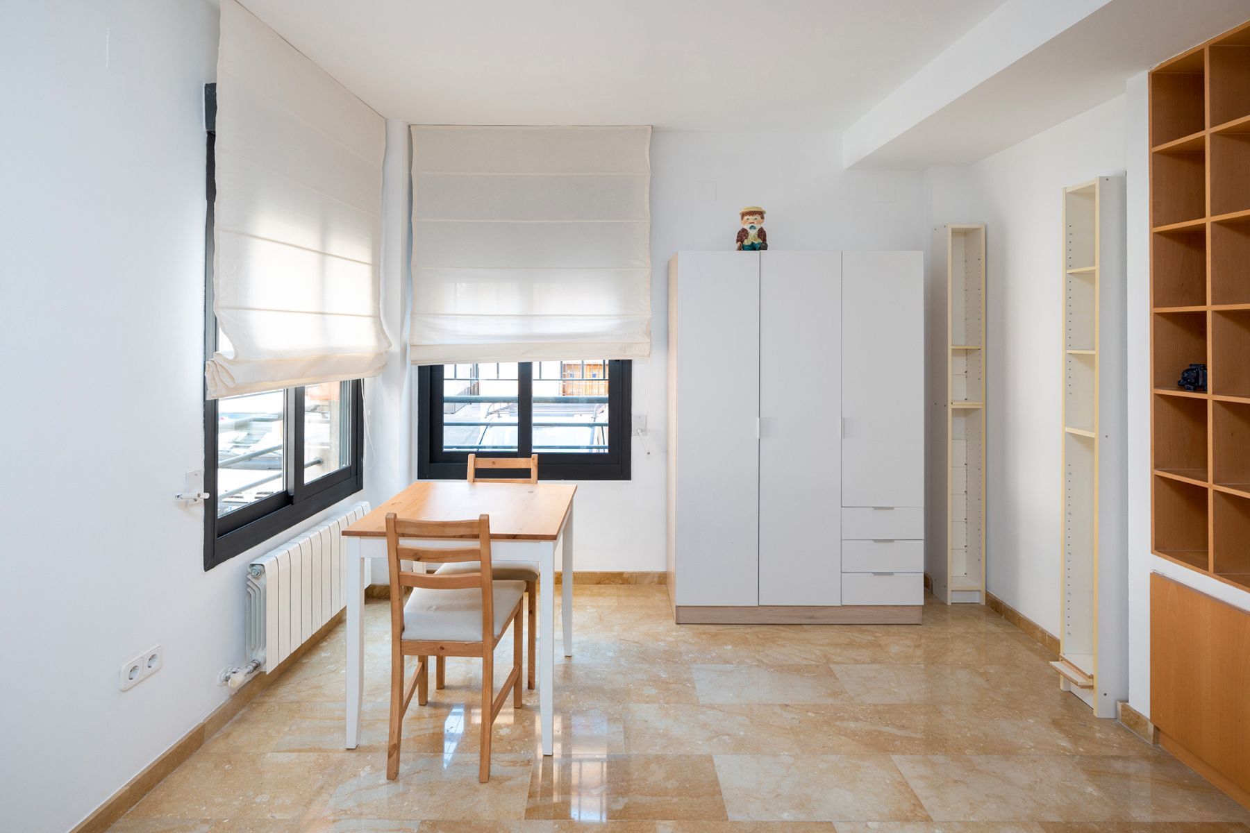 Bedroom of Apartment to rent in  Granada Capital  with Air Conditioner, Heating and Furnished