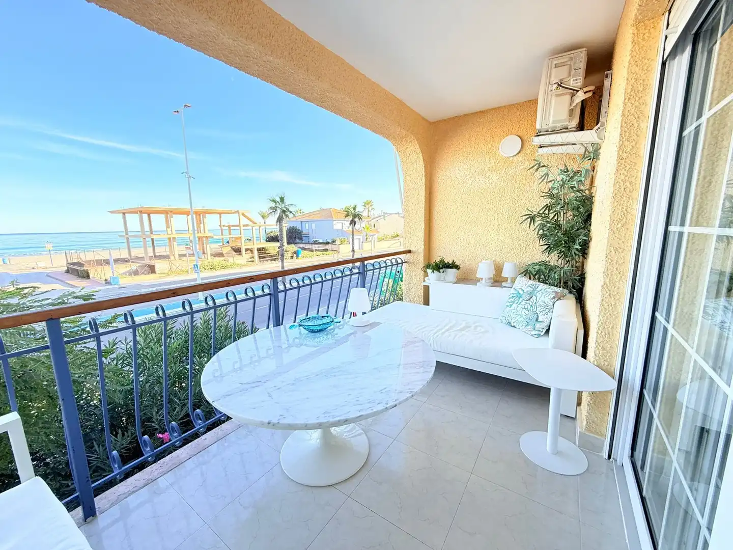Balcony of Apartments for sale in La Manga del Mar Menor  with Air Conditioner, Terrace and Furnished