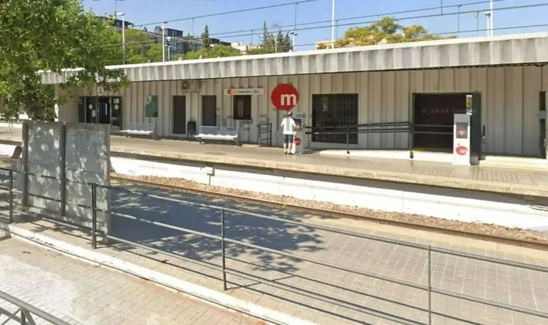 Vista exterior de Pis en venda en Moncada amb Aire condicionat, Terrassa i Moblat