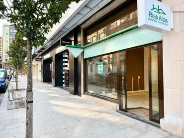 Business premises to rent in Calle de Betanzos 2