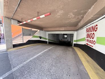 Aparcament en venda a Avenida de Canarias 338