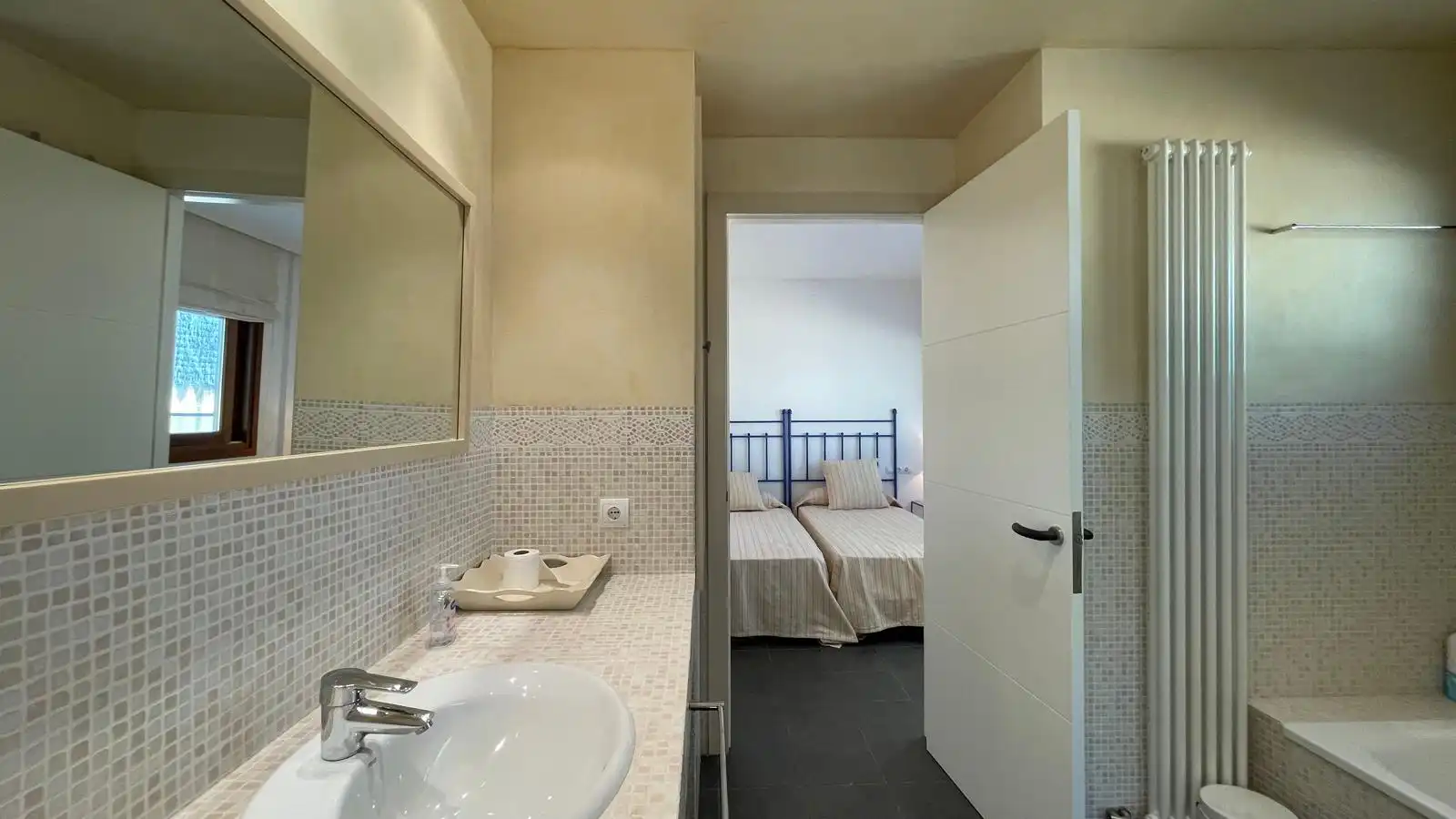 Bany de Casa o xalet en venda en Palafrugell amb Jardí privat, Terrassa i Traster