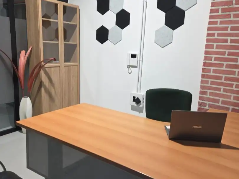 Oficina de alquiler en Catarroja con Aire acondicionado, Calefacción y Terraza