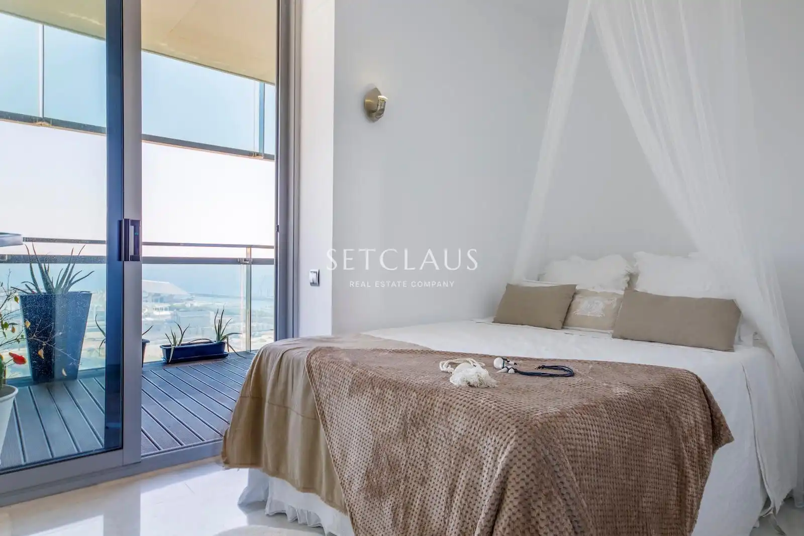 Habitación de Piso en venta en Barcelona con Aire acondicionado, Calefacción y Terraza