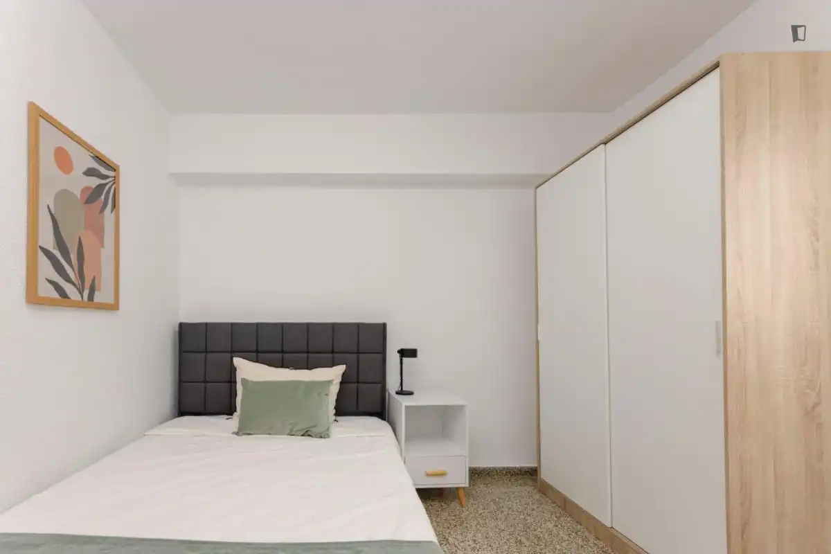 Habitación en Barrio de Benicalap