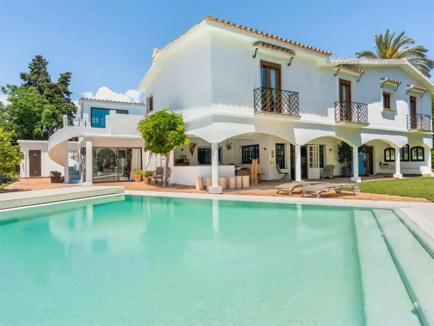 Piscina de Casa o chalet en venta en Marbella con Aire acondicionado, Piscina y Balcón