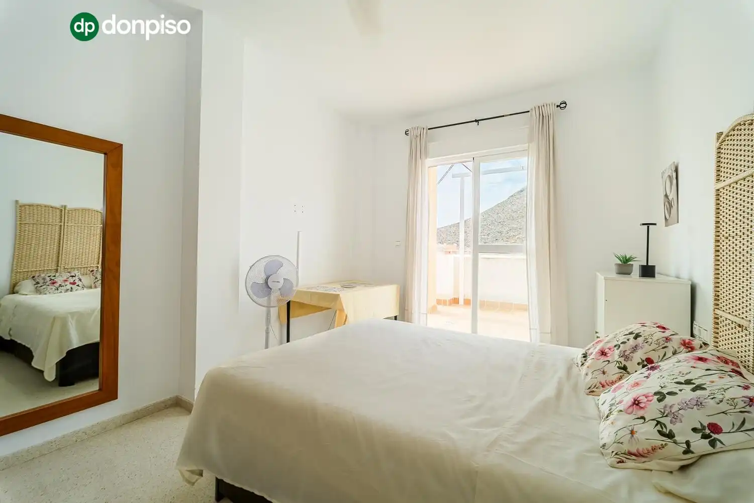 Bedroom of Flat for sale in Castell de Ferro