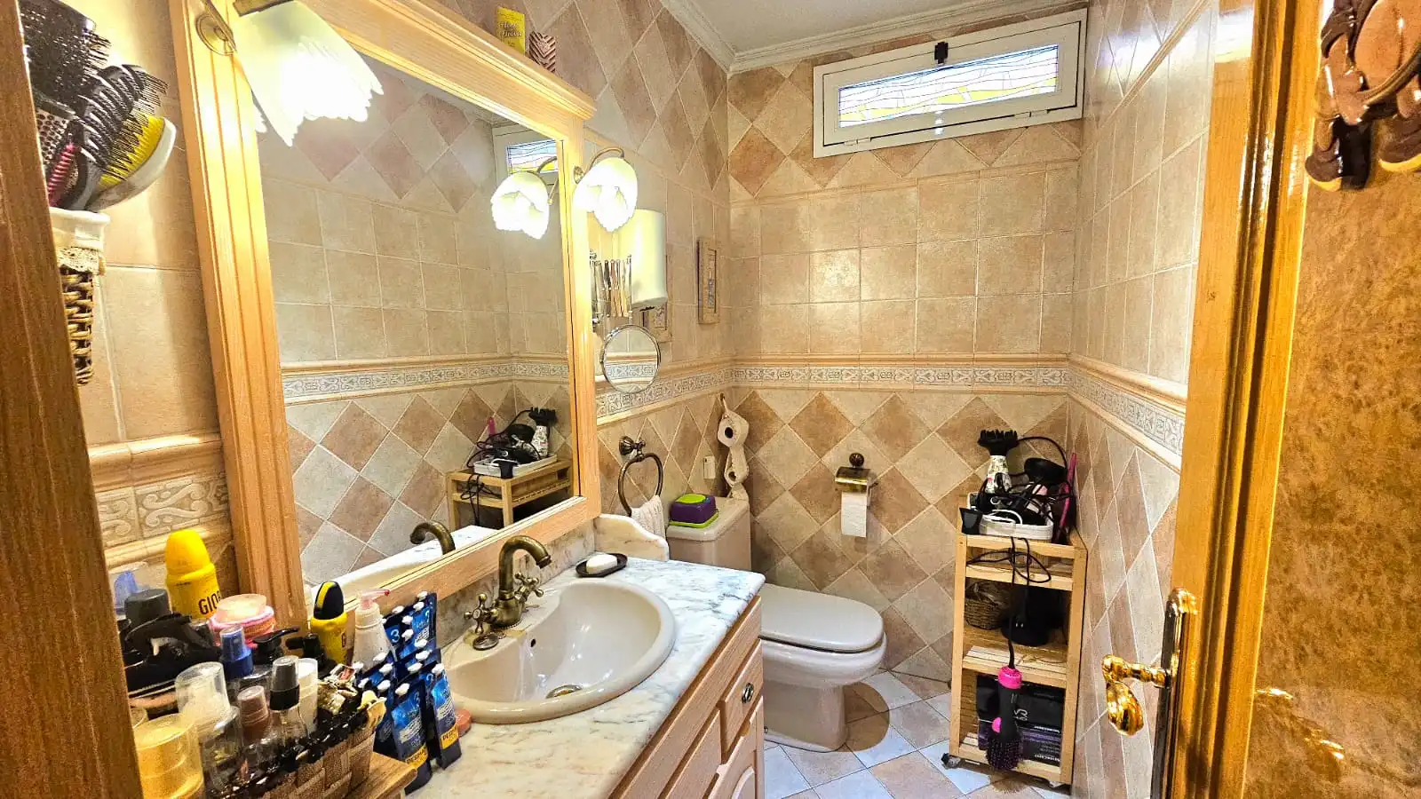 Baño de Casa adosada en venta en Torrejón de la Calzada con Aire acondicionado, Calefacción y Jardín privado