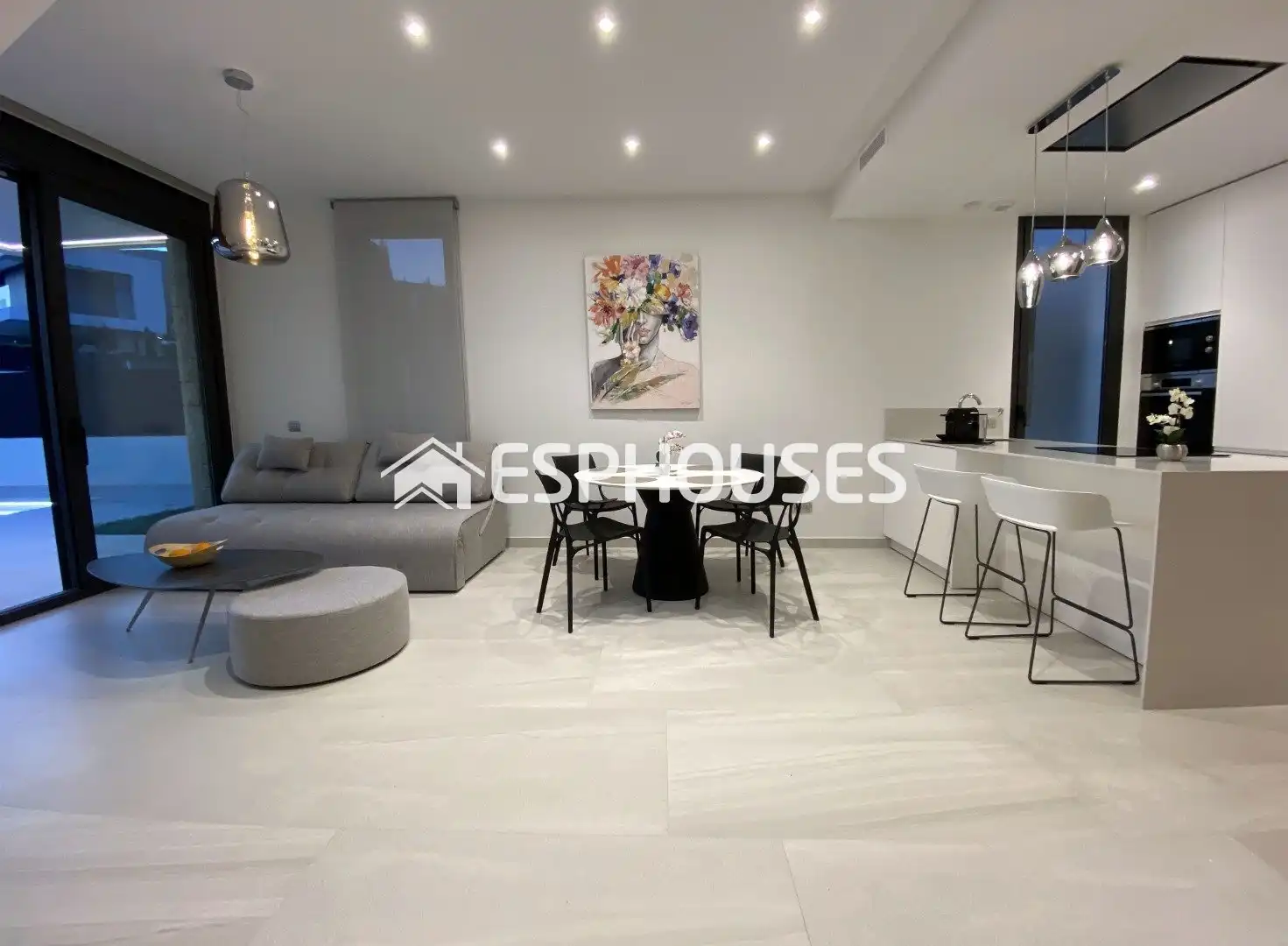 Casa a schiera con terrazza in vendita a Golf Bahía, imagen 4