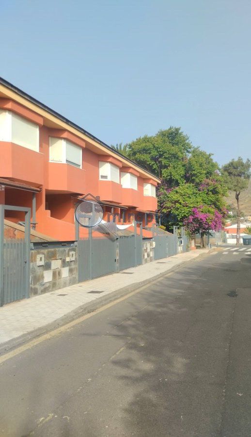 Exterior view of House or chalet for sale in San Cristóbal de la Laguna  with Air Conditioner, Terrace and Storage room