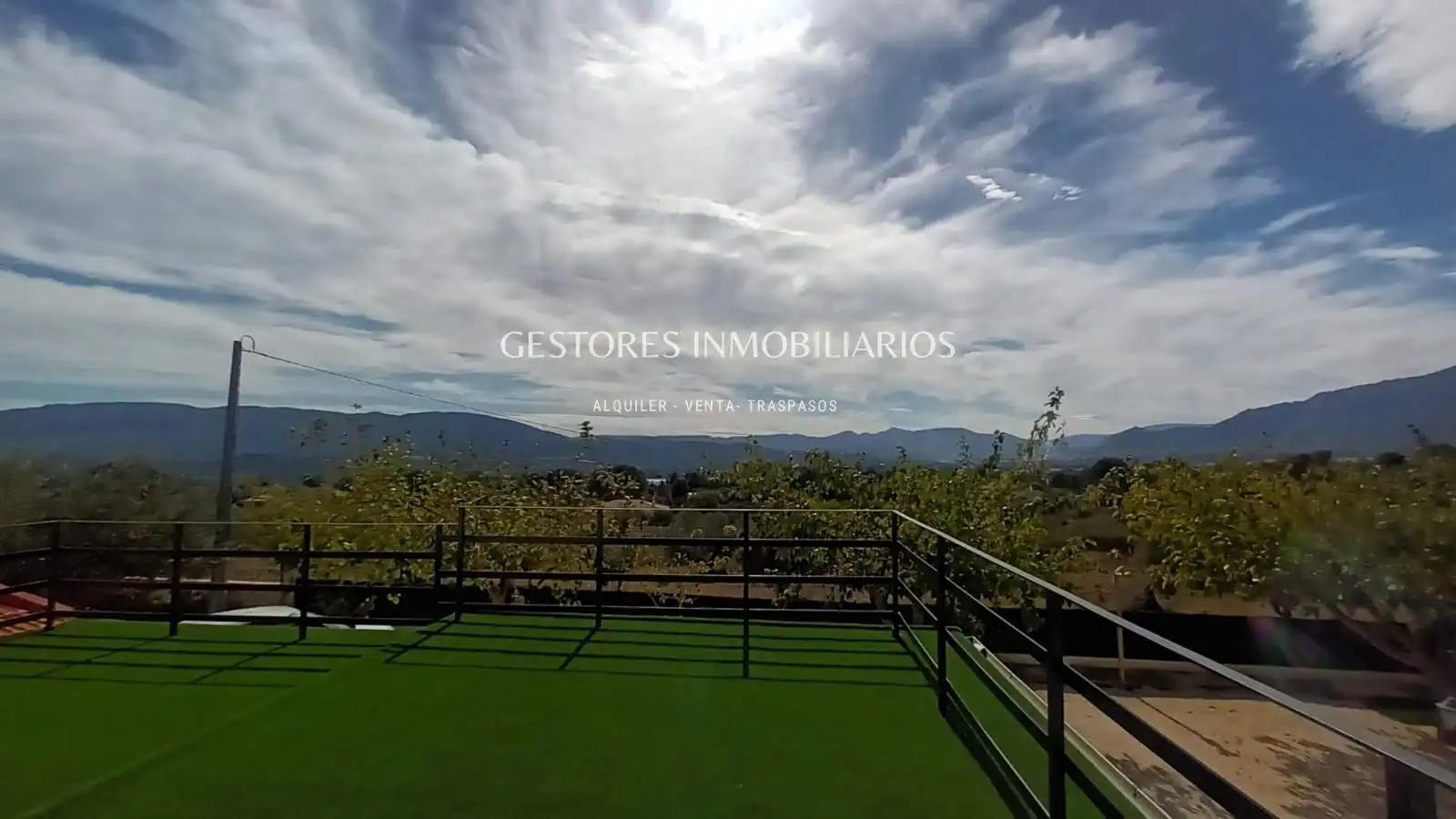 Terrassa de Casa o xalet en venda en Gaianes, Alicante
