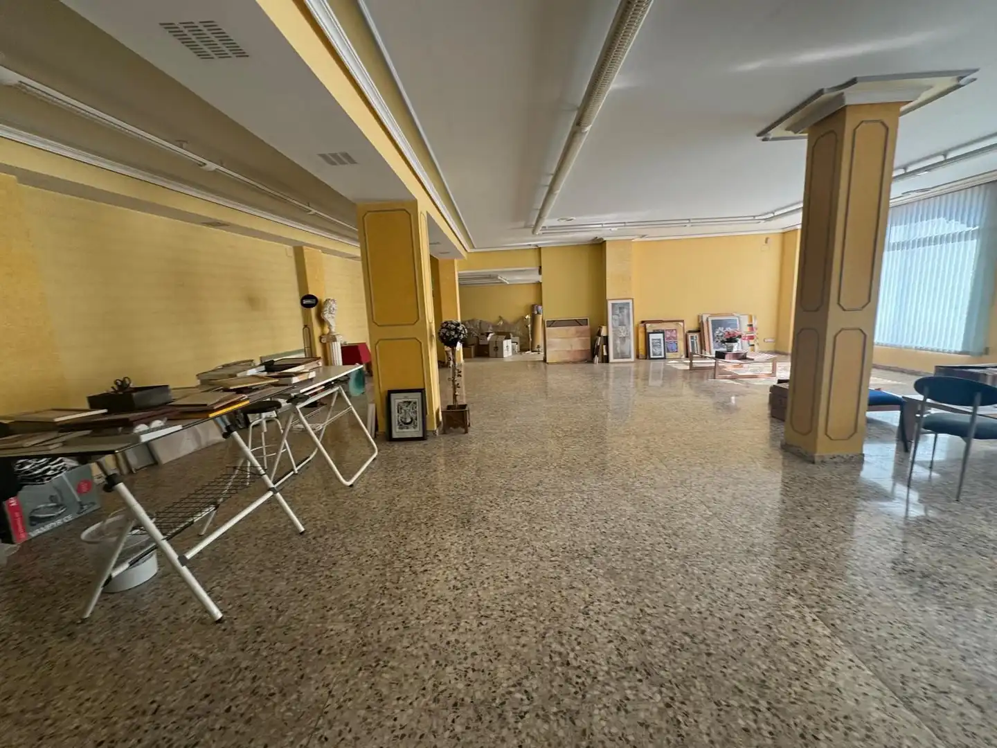 Local comercial en alquiler en iglesias, imagen 5