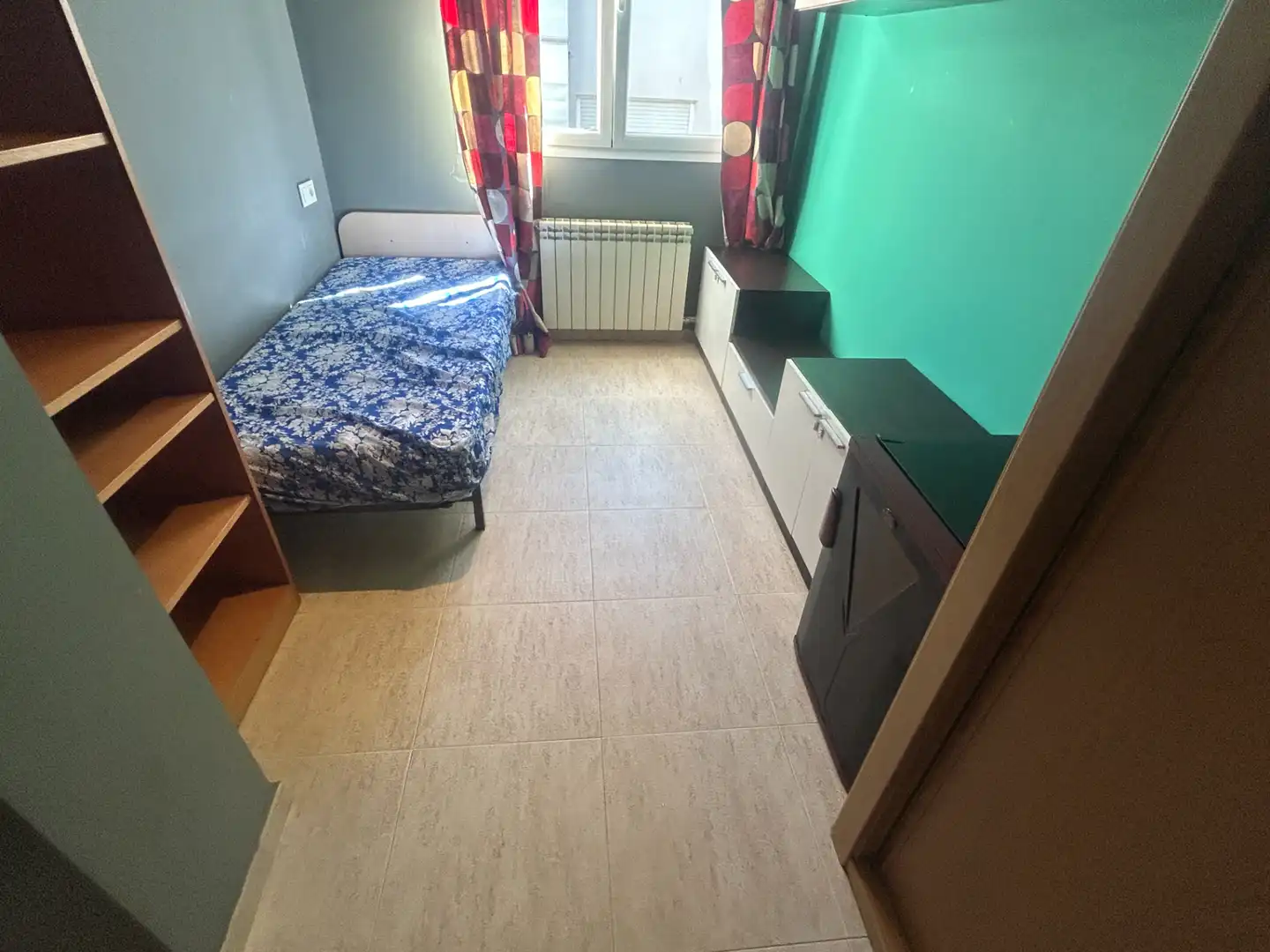 Schlafzimmer von Dachboden zum Verkauf in Valladolid mit Heizung, Terrasse und Abstellraum
