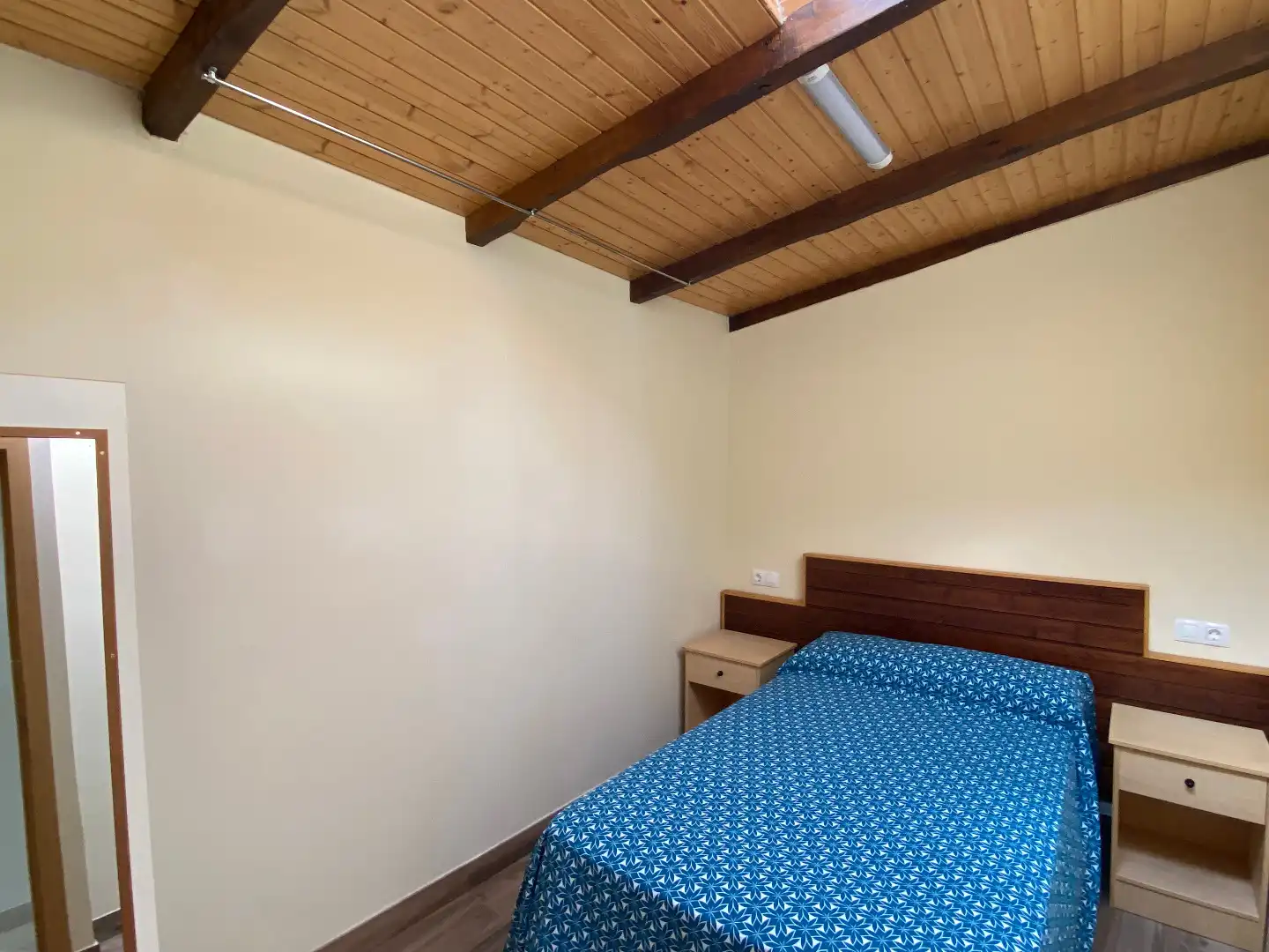 Dormitori de Casa o xalet en venda en Burgos amb Parquet, Traster i Moblat