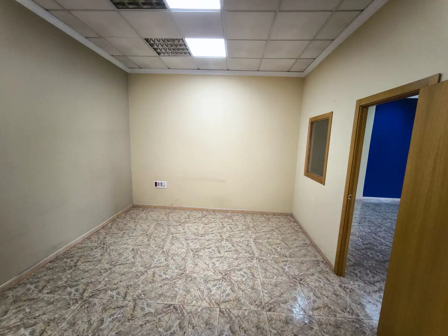 Local comercial de lloguer a Calle del Submarino 2, imagen 7