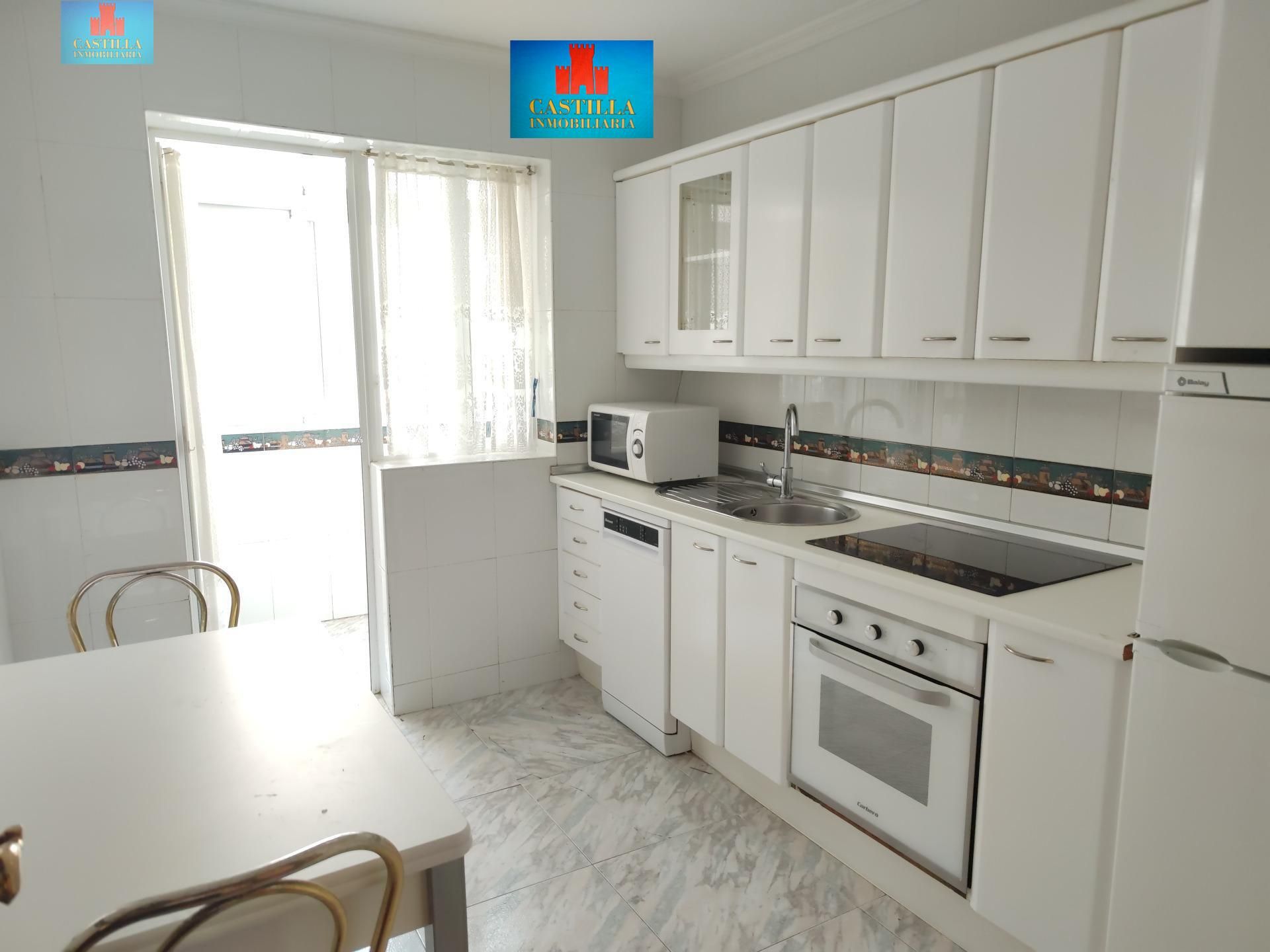Kitchen of Flat to rent in Ávila Capital  with Heating, Terrace and Balcony