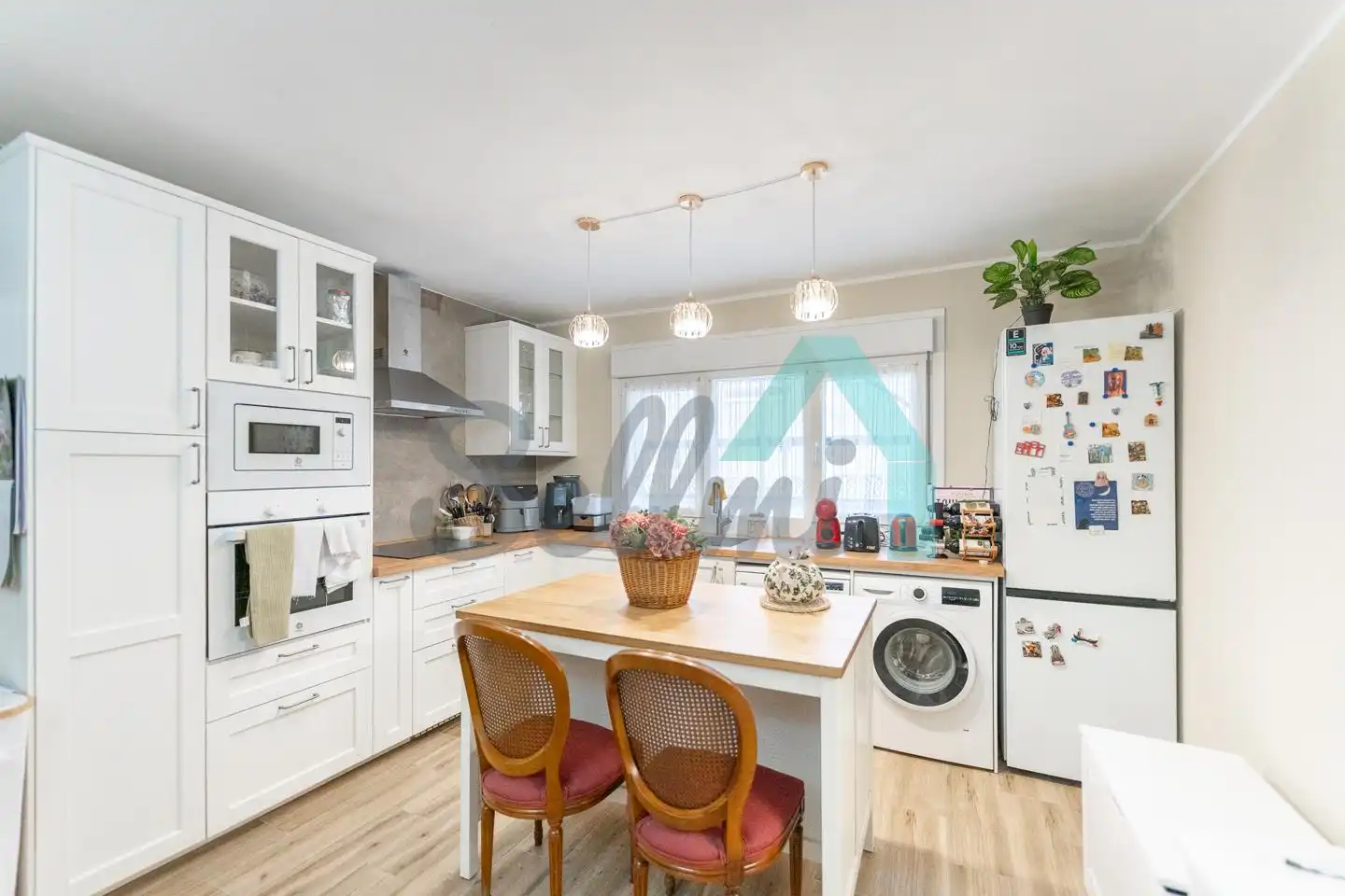 Kitchen of Flat for rent in Gijón   with Furnished