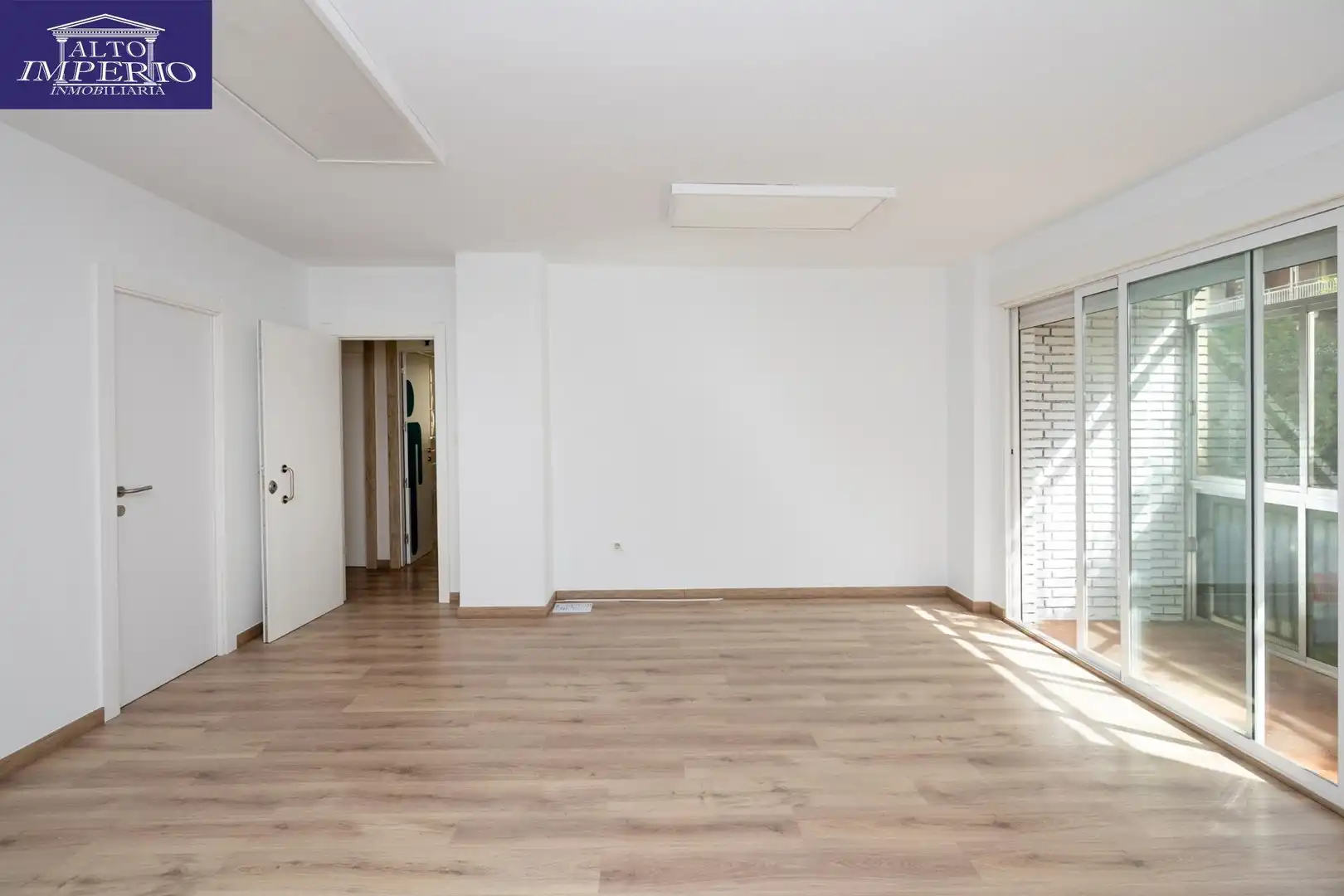 Flat with terrace for sale in Camino de Ronda, imagen 3