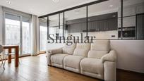 Living room of Attic for sale in  Barcelona Capital  with Air Conditioner, Heating and Private garden