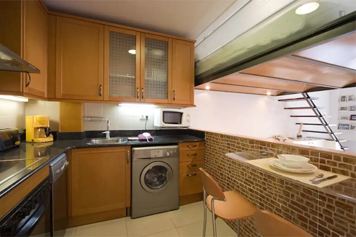 Estudio de alquiler en El Raval