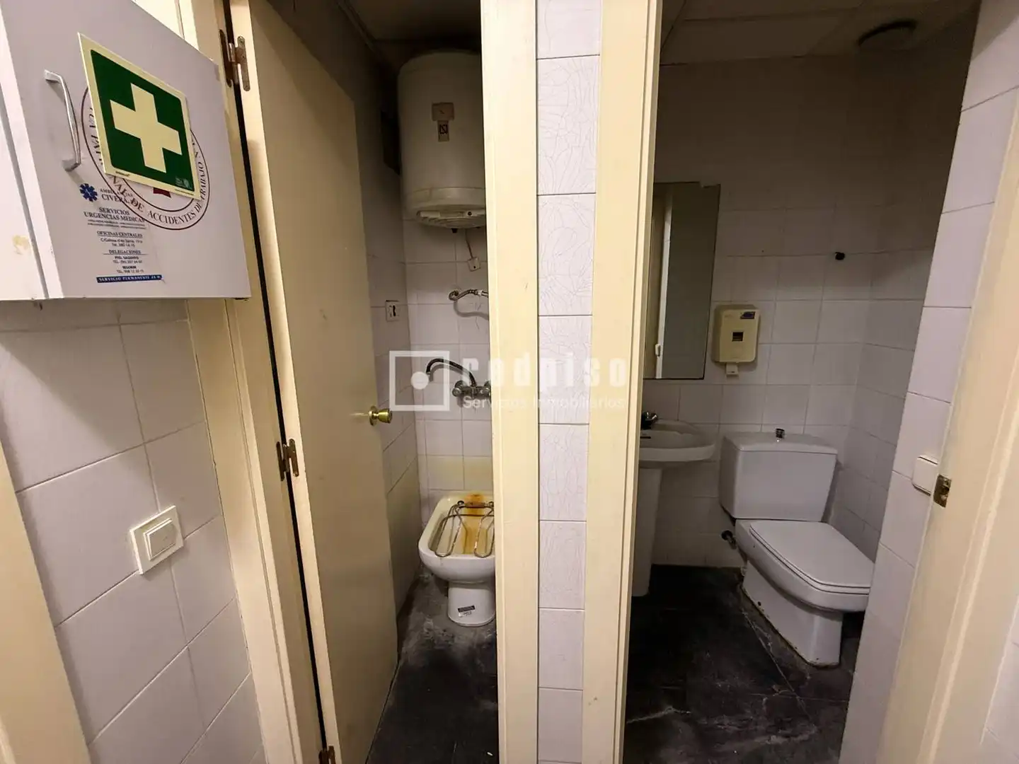 Badezimmer von Geschaftsraum zur Miete in Valencia