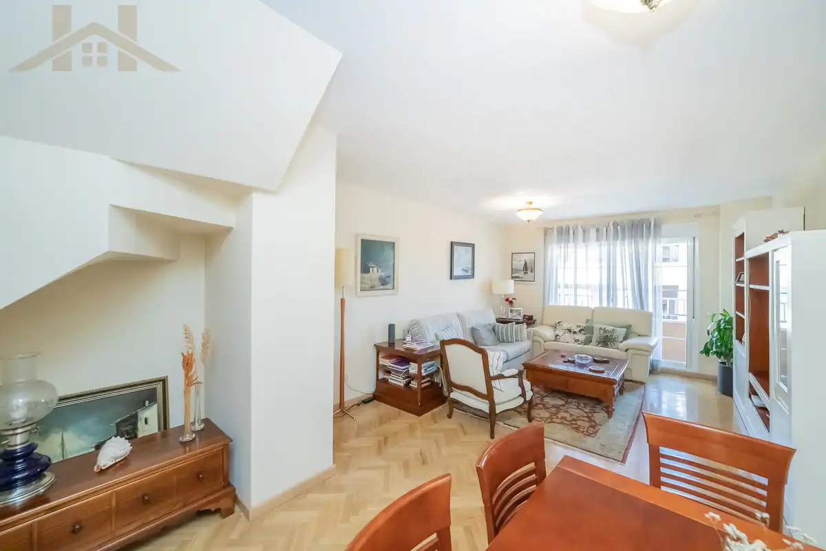 Living room of Attic for sale in Majadahonda  with Air Conditioner, Heating and Terrace
