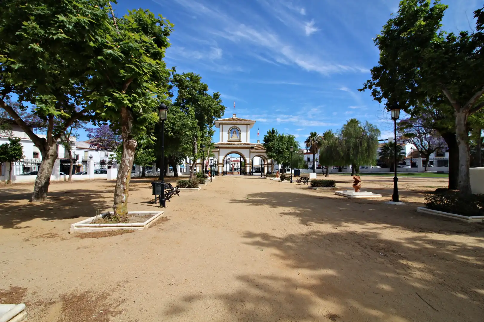 Vista exterior de Piso en venta en Almonte con Aire acondicionado, Terraza y Trastero