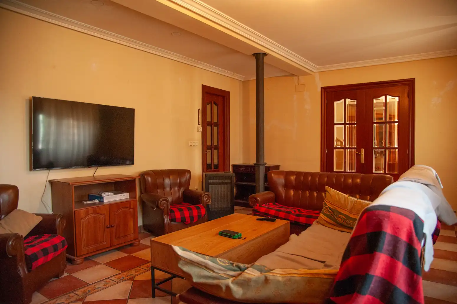 Living room of Detached homes for sale in Reinosa  with Heating and Private garden