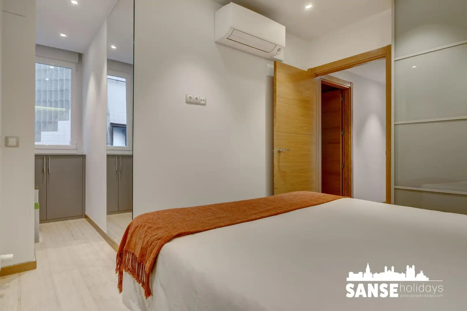 Habitación de Piso de alquiler en Donostia - San Sebastián 