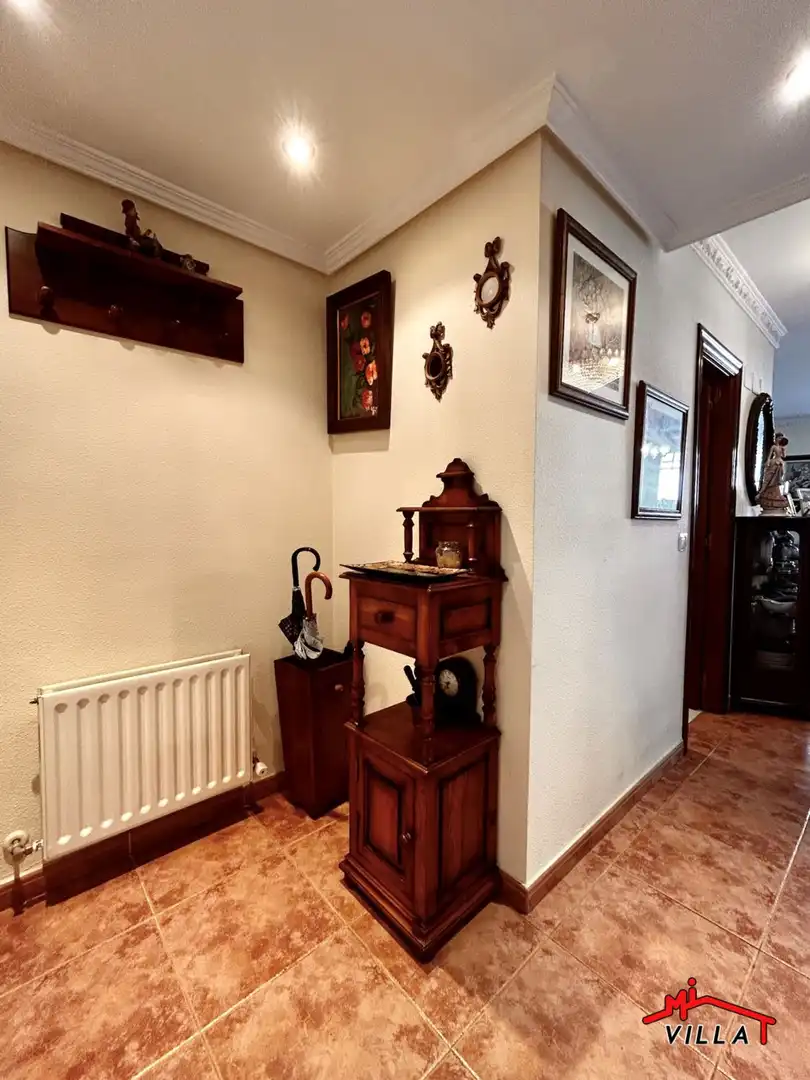 Casa o chalet en venta en Laredo con Calefacción y Amueblado