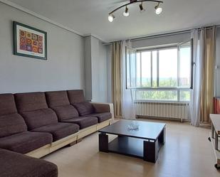 Sala d'estar de Pis en venda en Vitoria - Gasteiz amb Calefacció, Terrassa i Traster