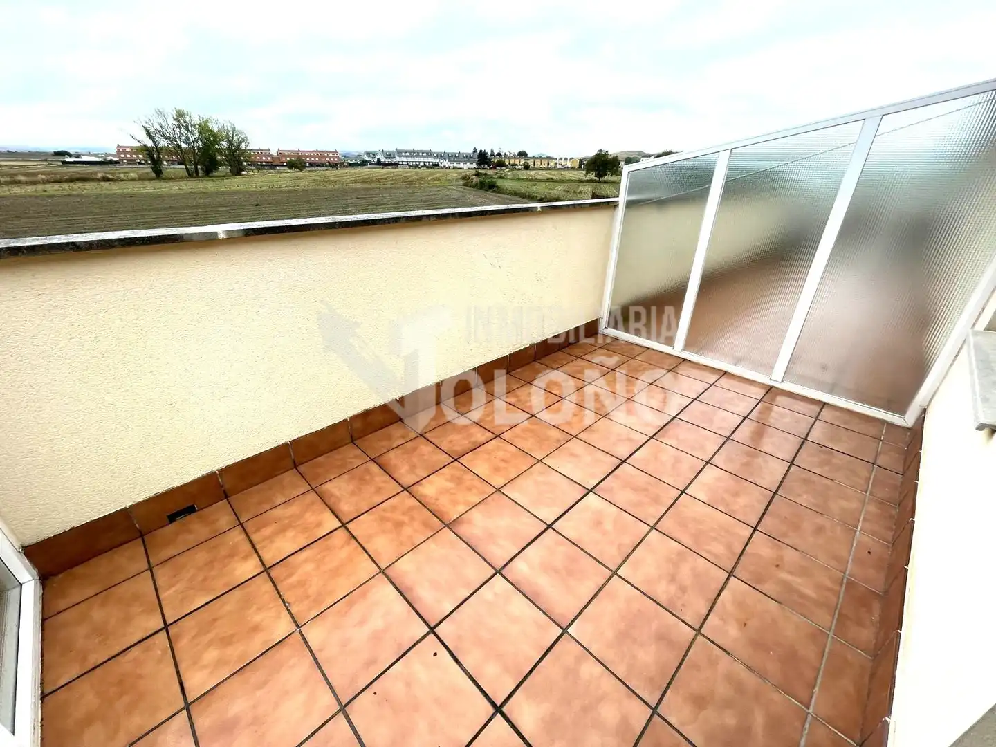 Terrassa de Dúplex en venda en Castañares de Rioja amb Calefacció, Terrassa i Traster
