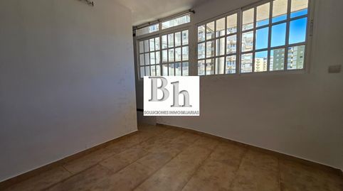 Foto 5 de Piso en venta en Manantiales - Estación de Autobuses, Torremolinos