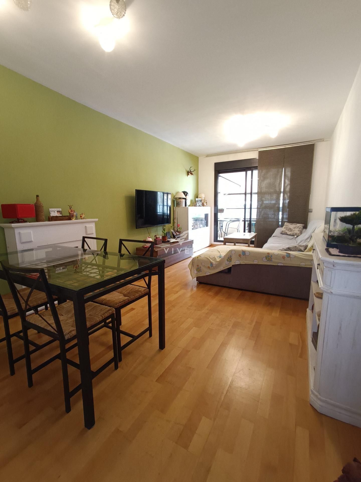 Bedroom of Flat for sale in Vilanova i la Geltrú  with Air Conditioner, Heating and Private garden