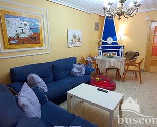 Living room of Flat for sale in Linares  with Air Conditioner and Heating