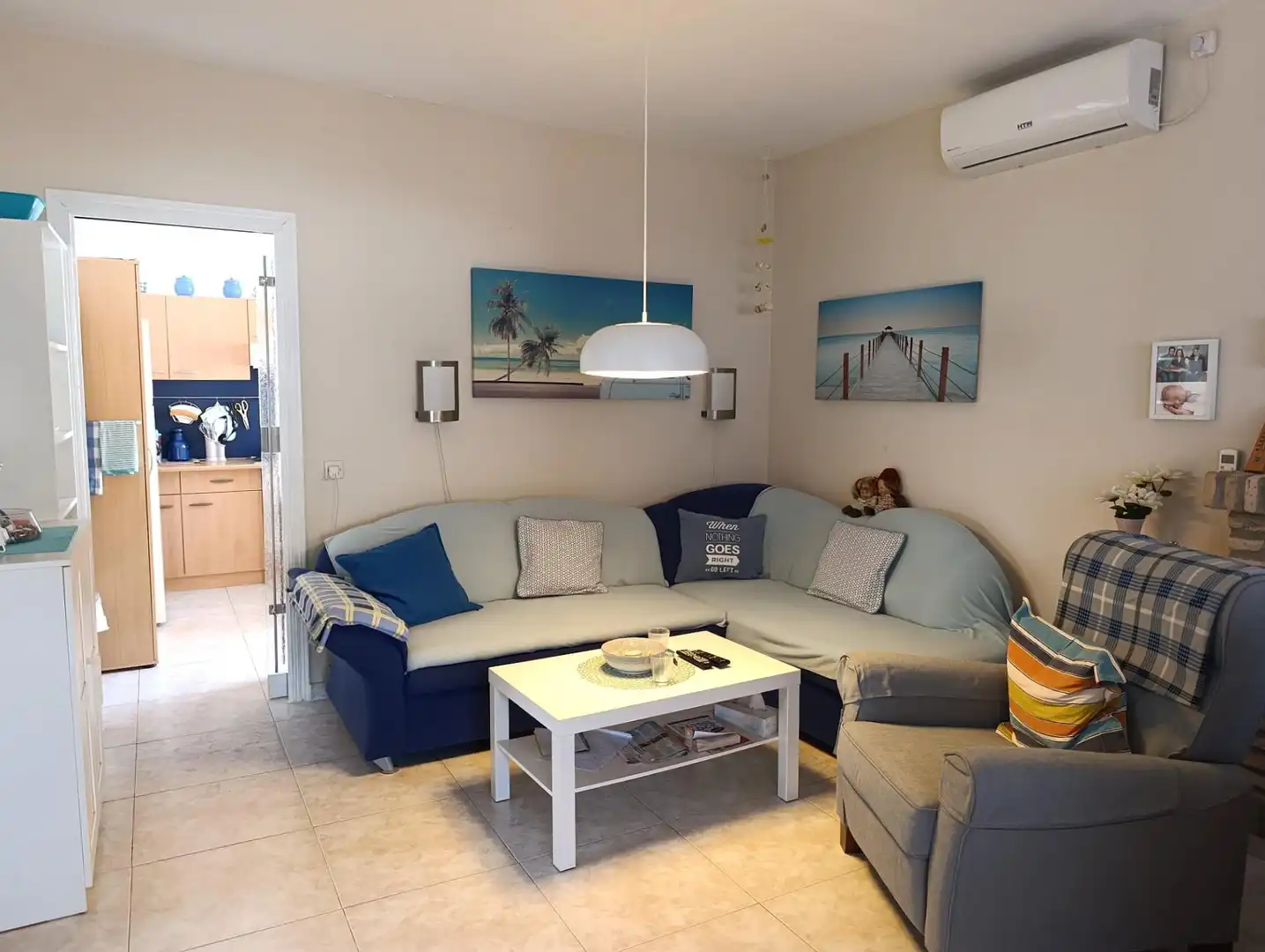 Living room of Houses for sale in Chiclana de la Frontera  with Air Conditioner, Heating and Private garden