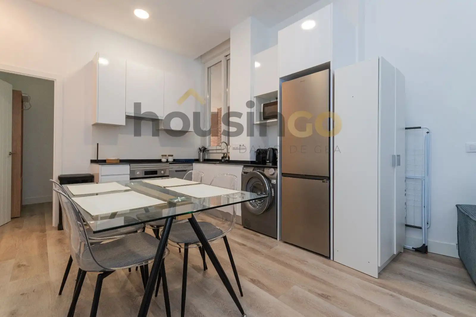 Kitchen of Flat for rent in Madrid  with Air Conditioner, Heating and Furnished
