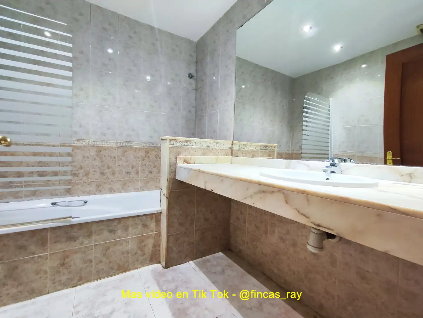 Baño de Piso en venta en La Garriga con Calefacción y Horno