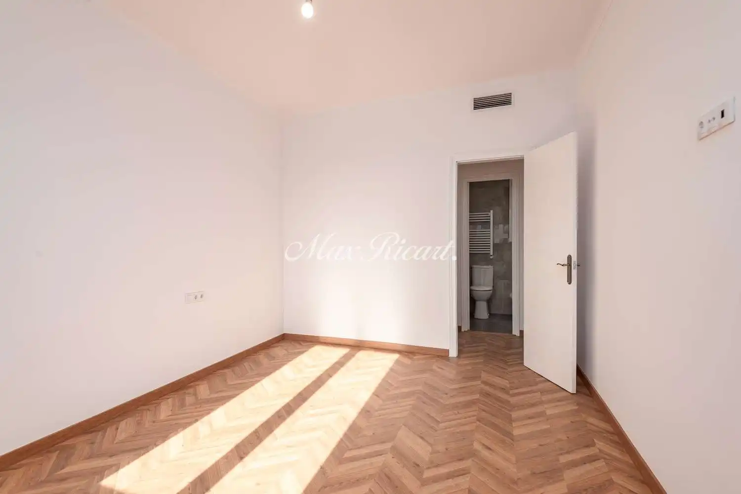 Piso con ascensor en alquiler en N/A, imagen 27