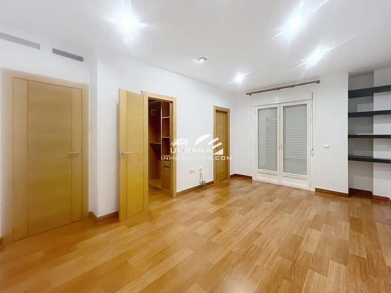 Exterior view of Houses for sale in Lucena  with Air Conditioner, Terrace and Swimming Pool
