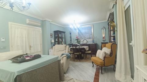 Foto 2 de Casa adosada en venda a Calle Nardos, 1, Almendralejo, Badajoz