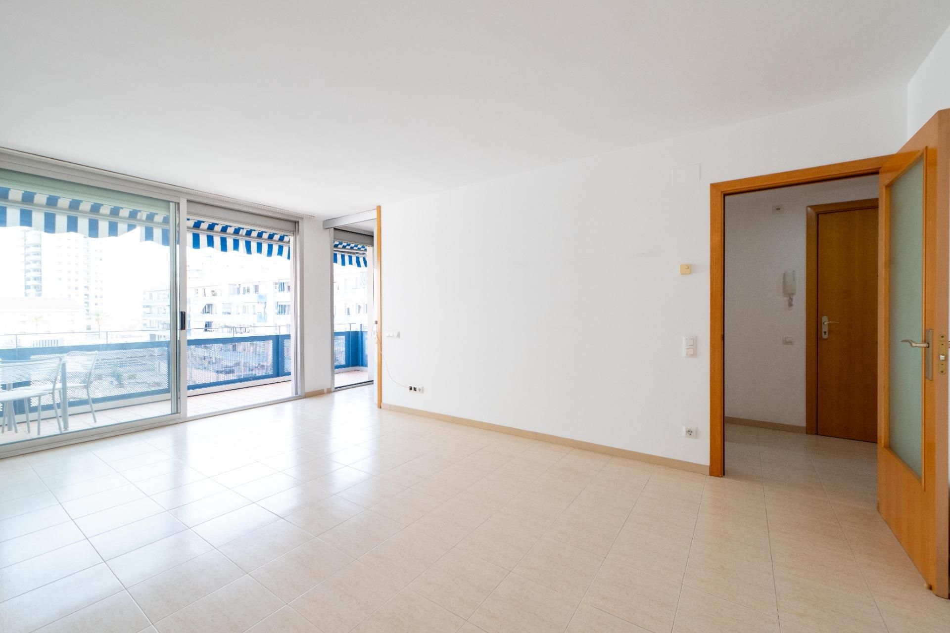 Piso en venta en Badalona con Calefacción, Terraza y Trastero