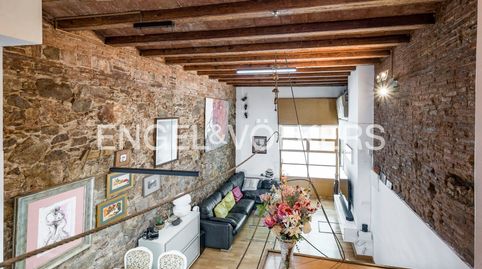 Exclusiva vivienda en finca catalogada en Sants, imatge 3