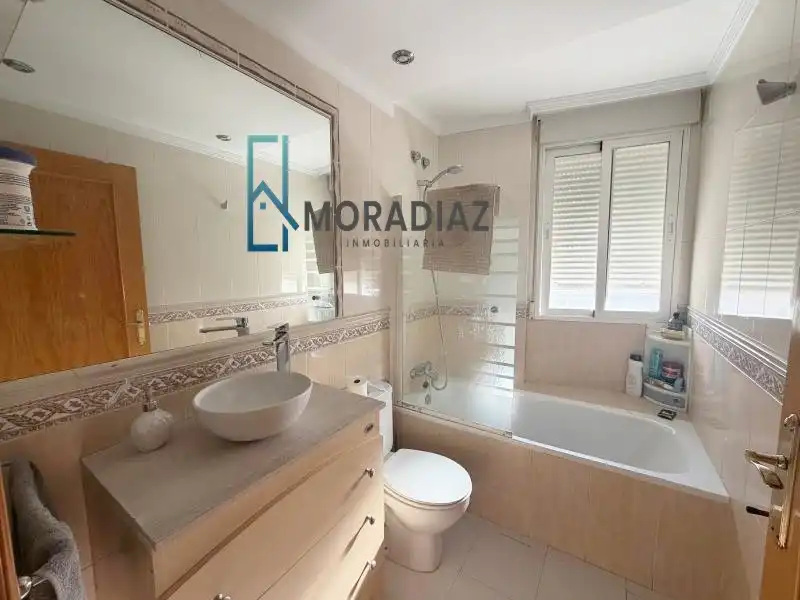 Baño de Piso en venta en Don Benito con Aire acondicionado, Trastero y Balcón