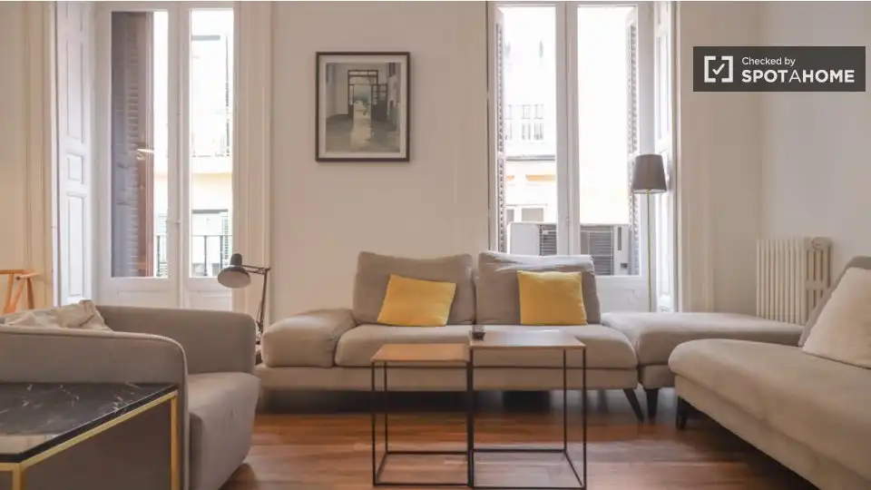Habitación en Universidad - Malasaña