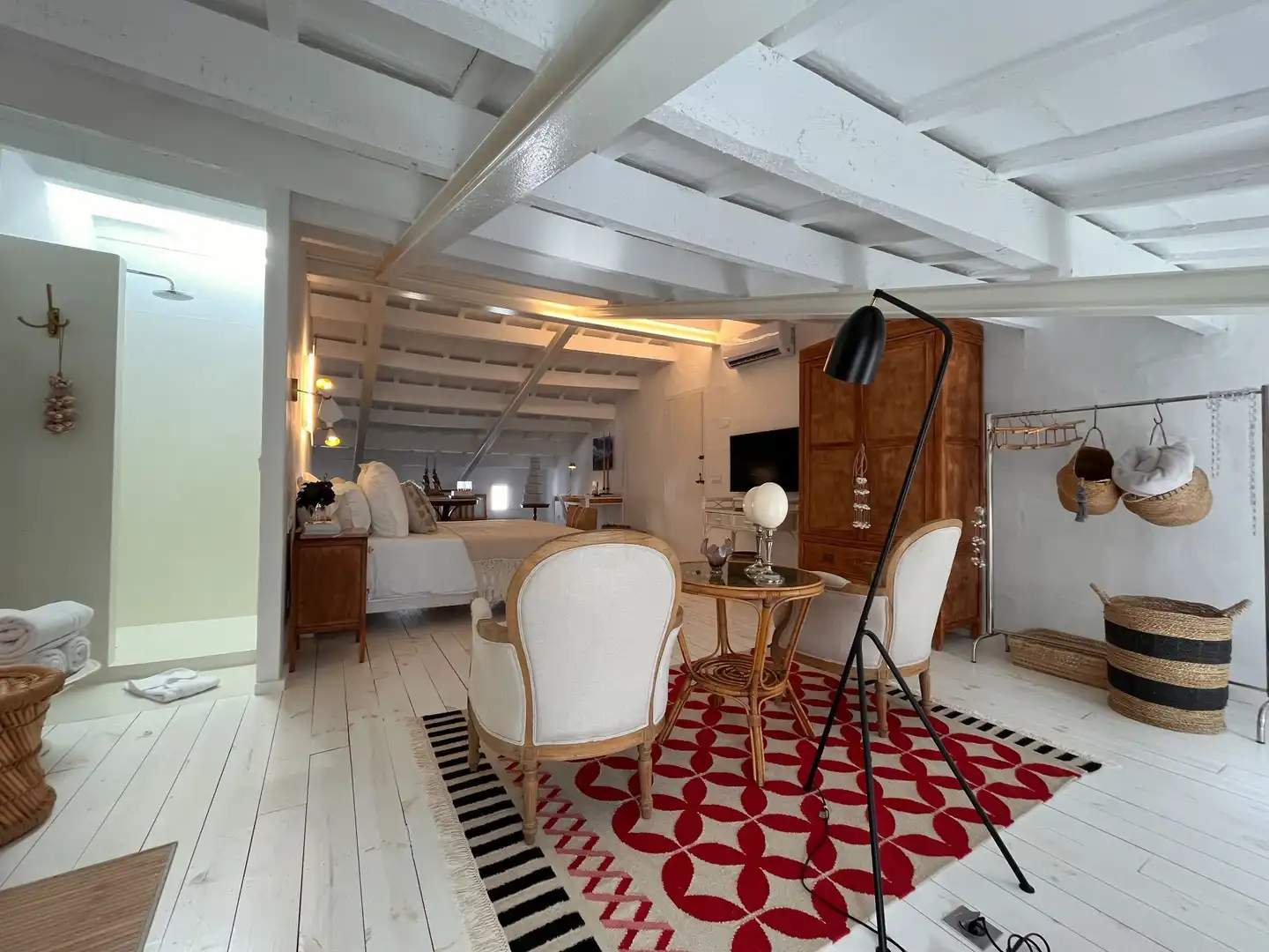 Wohnzimmer von Country house zum Verkauf in Es Migjorn Gran mit Klimaanlage, Heizung und Privatgarten