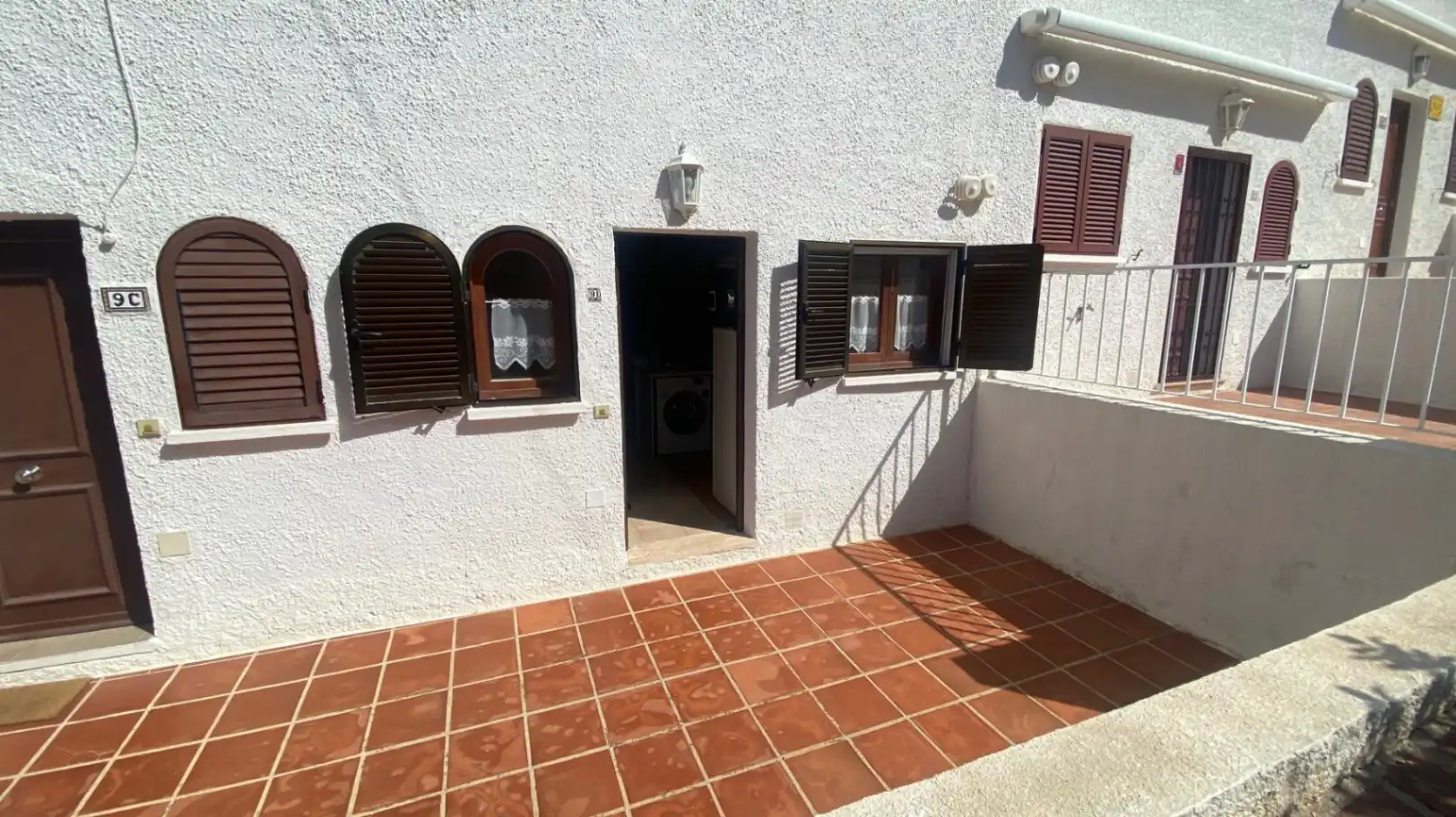 Detached homes for sale in El Montgó