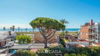 Garden of Single-family semi-detached for sale in Castelldefels  with Air Conditioner, Terrace and Swimming Pool